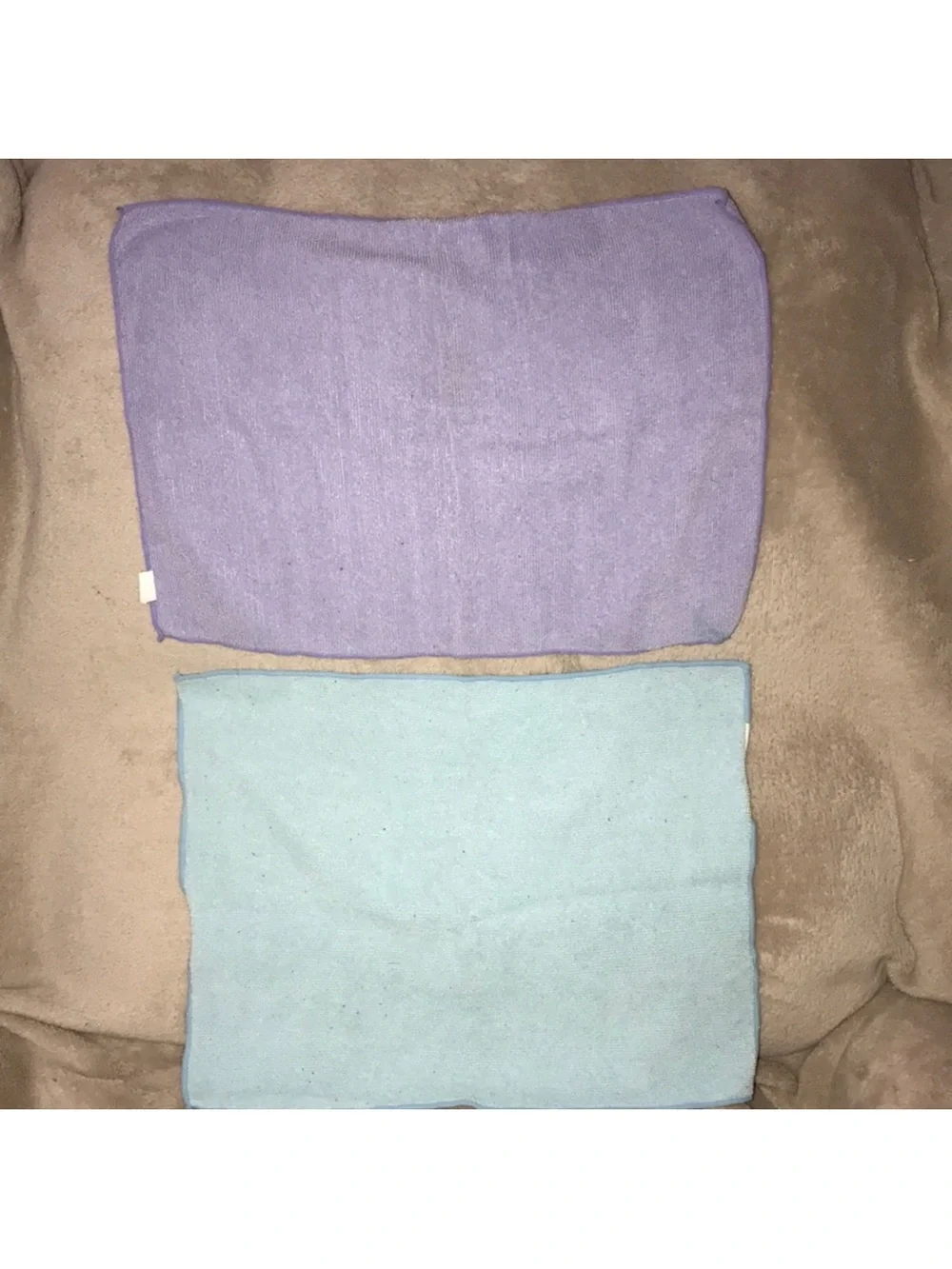 Set of two microfiber hand towels Lavender and Light Blue